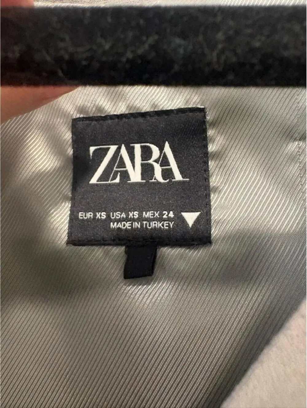 Zara Silver/Grey Vest - Picture 3 of 3